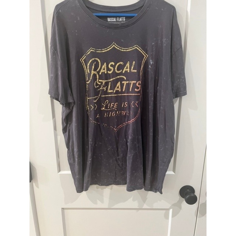 Rascal Flatts Life Is A Highway Band Tee Charcoal Gray Graphic T-Shirt Size 2